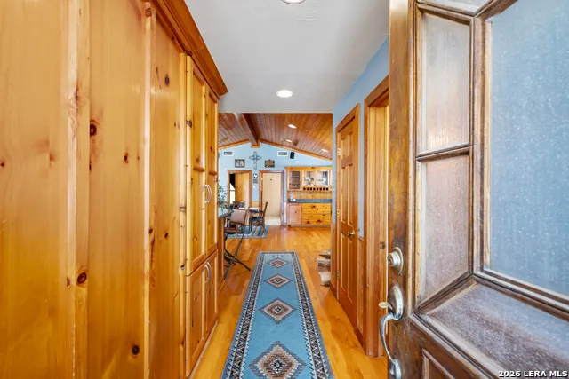 170 OVERLAND TRL W Hunt, TX 78024