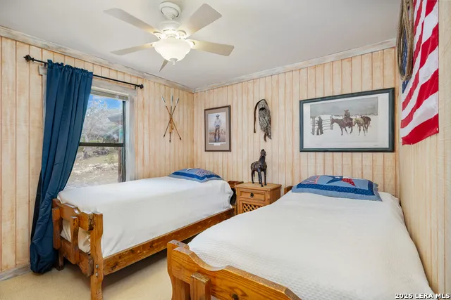 170 OVERLAND TRL W Hunt, TX 78024