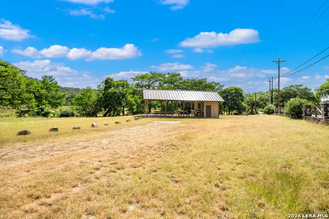 170 OVERLAND TRL W Hunt, TX 78024
