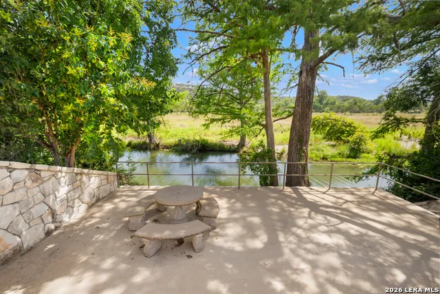 170 OVERLAND TRL W Hunt, TX 78024