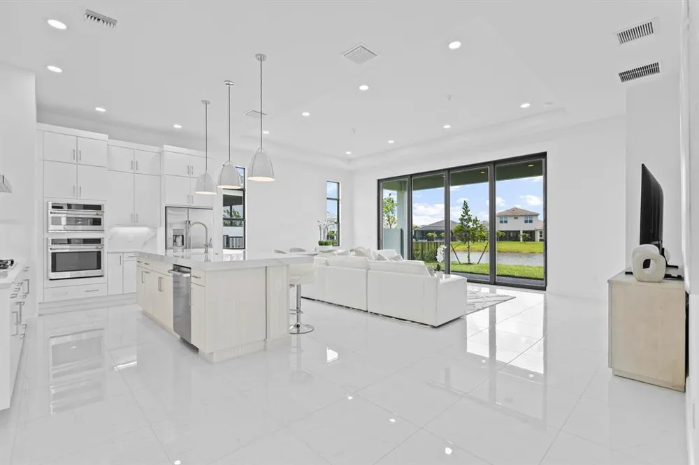 4931 Rivo Alto Circle Westlake, FL 33470