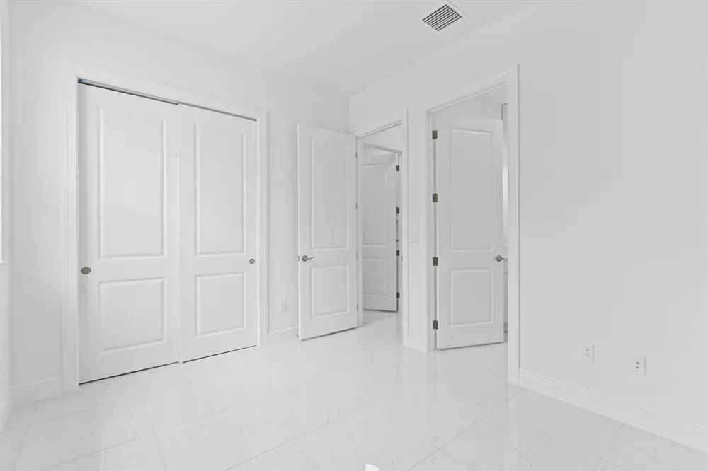4931 Rivo Alto Circle Westlake, FL 33470