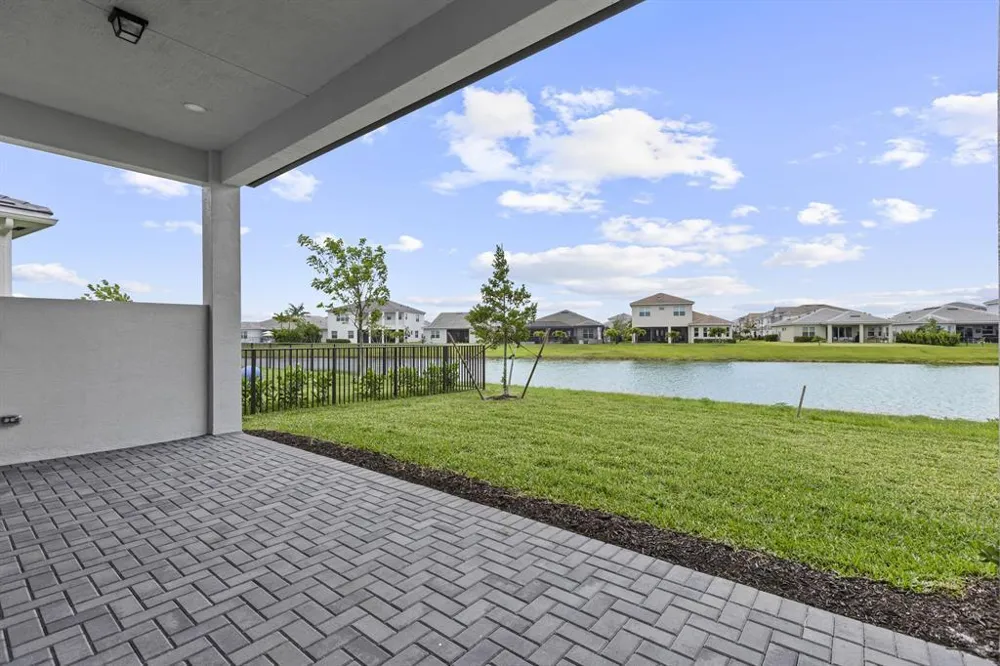 4931 Rivo Alto Circle Westlake, FL 33470