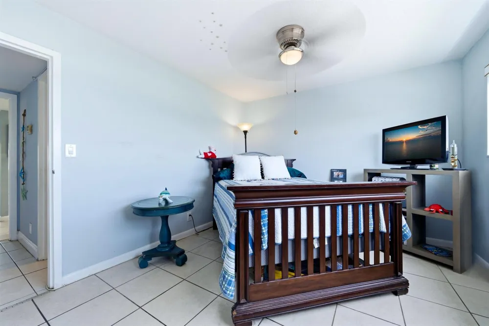 200 Waterway Drive S #309 Lantana, FL 33462