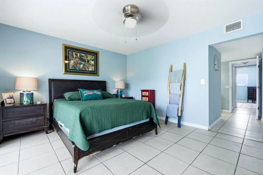 200 Waterway Drive S #309 Lantana, FL 33462