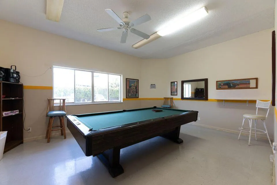 200 Waterway Drive S #309 Lantana, FL 33462