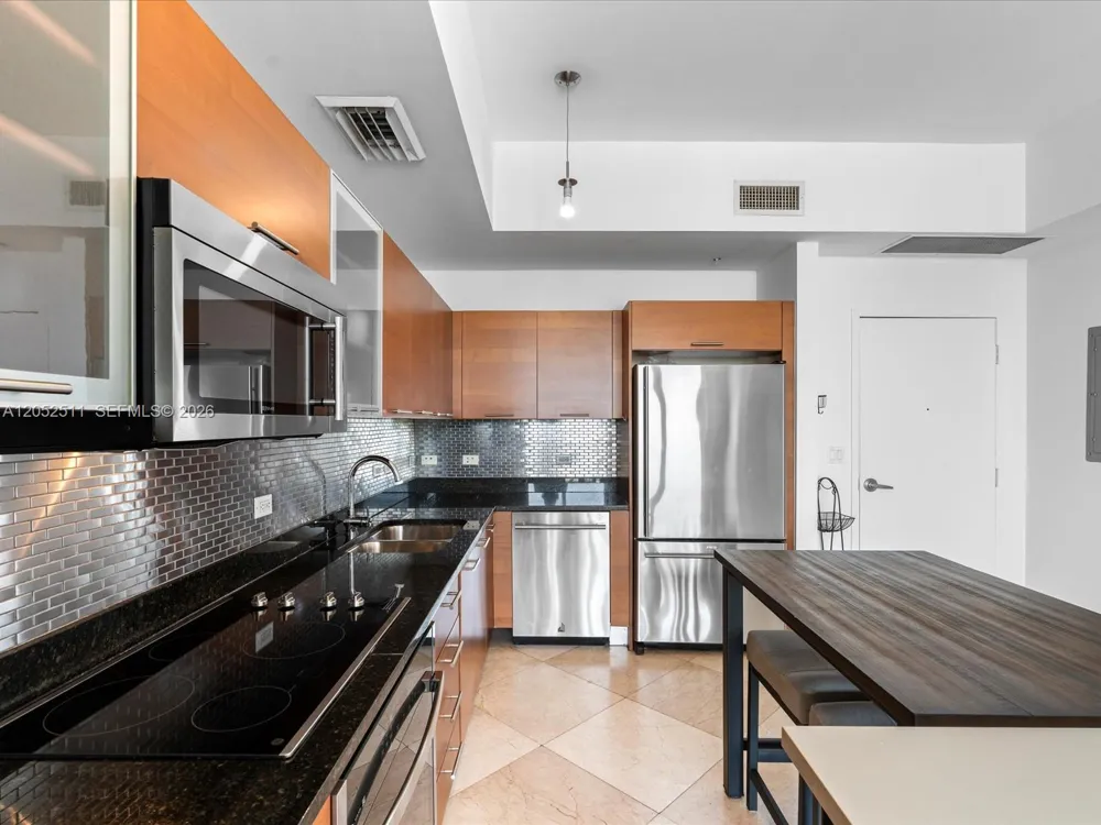 3470 E Coast Ave #H2602 Miami, FL 33137