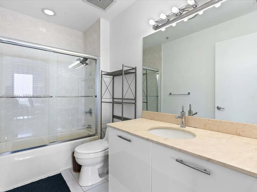 3470 E Coast Ave #H2602 Miami, FL 33137