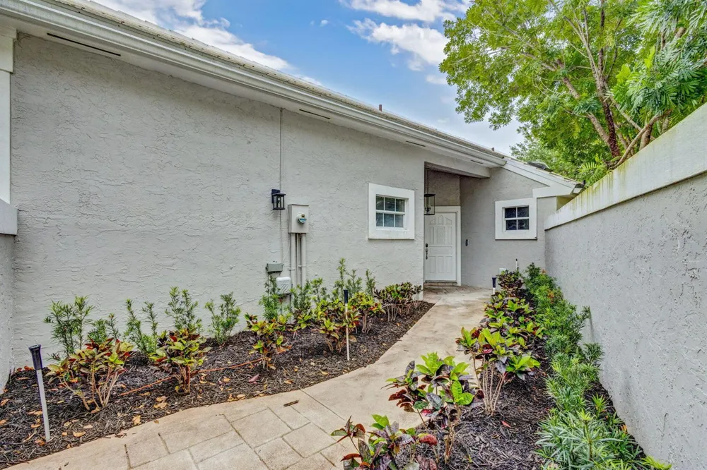 7 Wyndham Lane Palm Beach Gardens, FL 33418