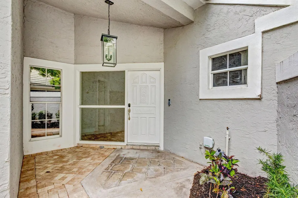 7 Wyndham Lane Palm Beach Gardens, FL 33418