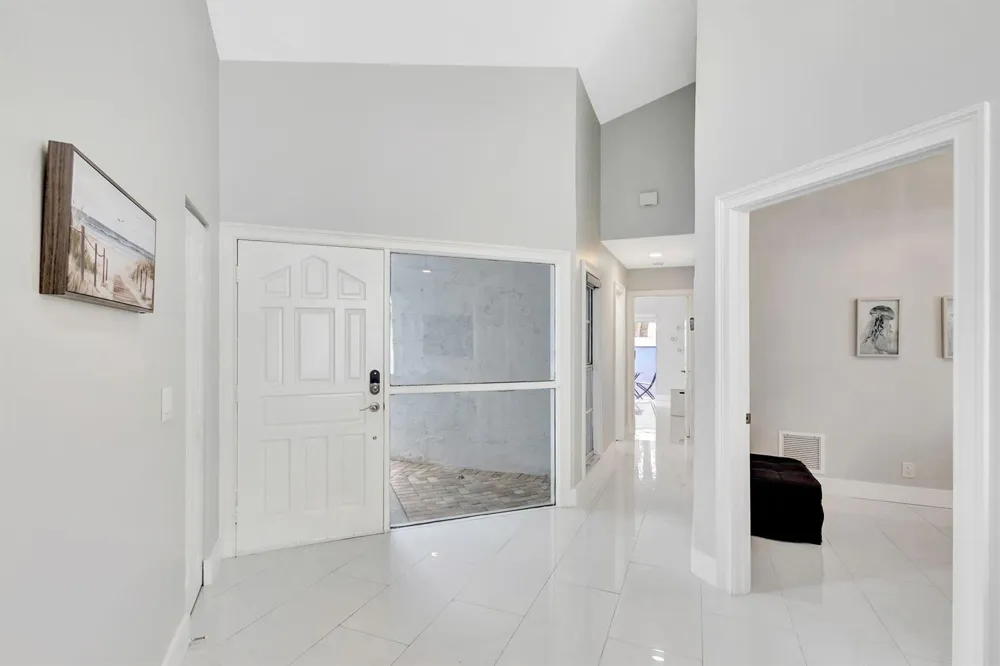 7 Wyndham Lane Palm Beach Gardens, FL 33418