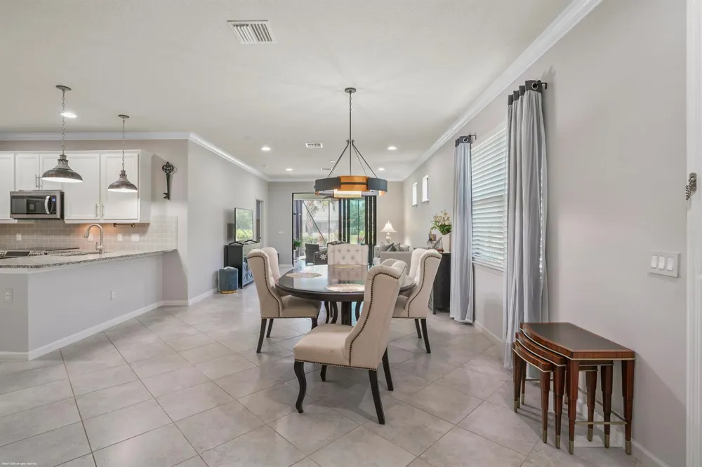 4337 Beauty Leaf Circle Vero Beach, FL 32967