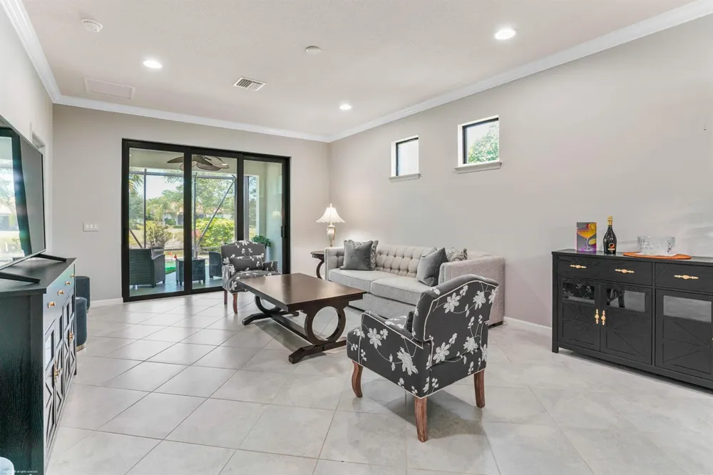 4337 Beauty Leaf Circle Vero Beach, FL 32967