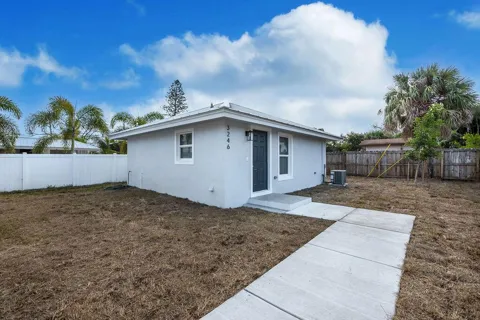 4959 SE PRIMROSE WAY #2