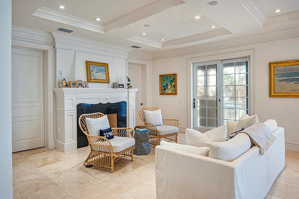 1010 EASTER LILY LANE #204 Vero Beach, FL 32963