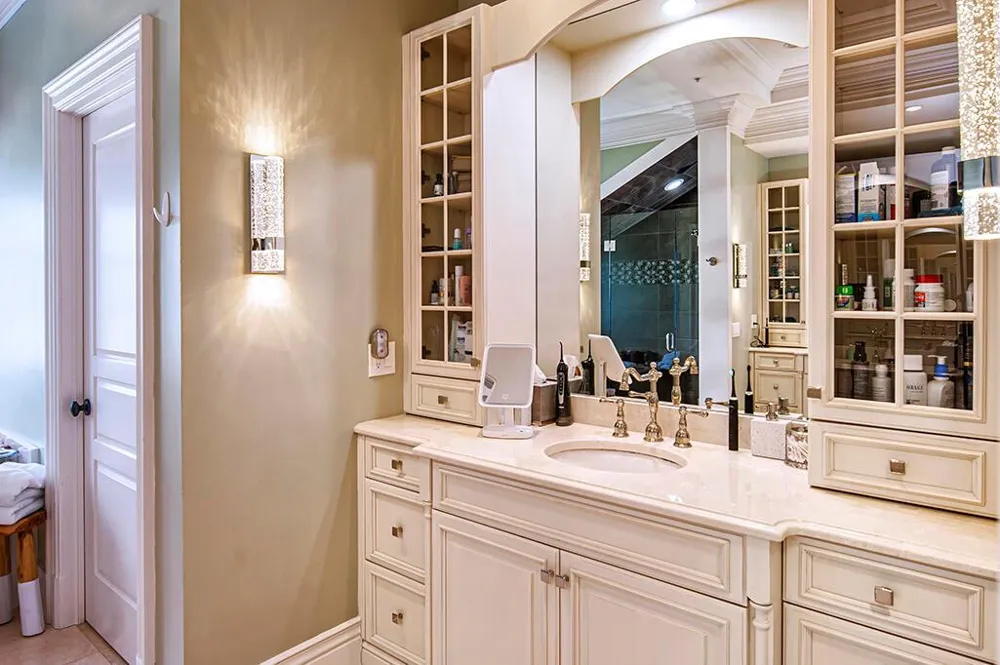 1010 EASTER LILY LANE #204 Vero Beach, FL 32963
