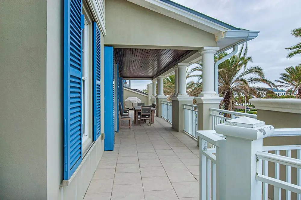 1010 EASTER LILY LANE #204 Vero Beach, FL 32963