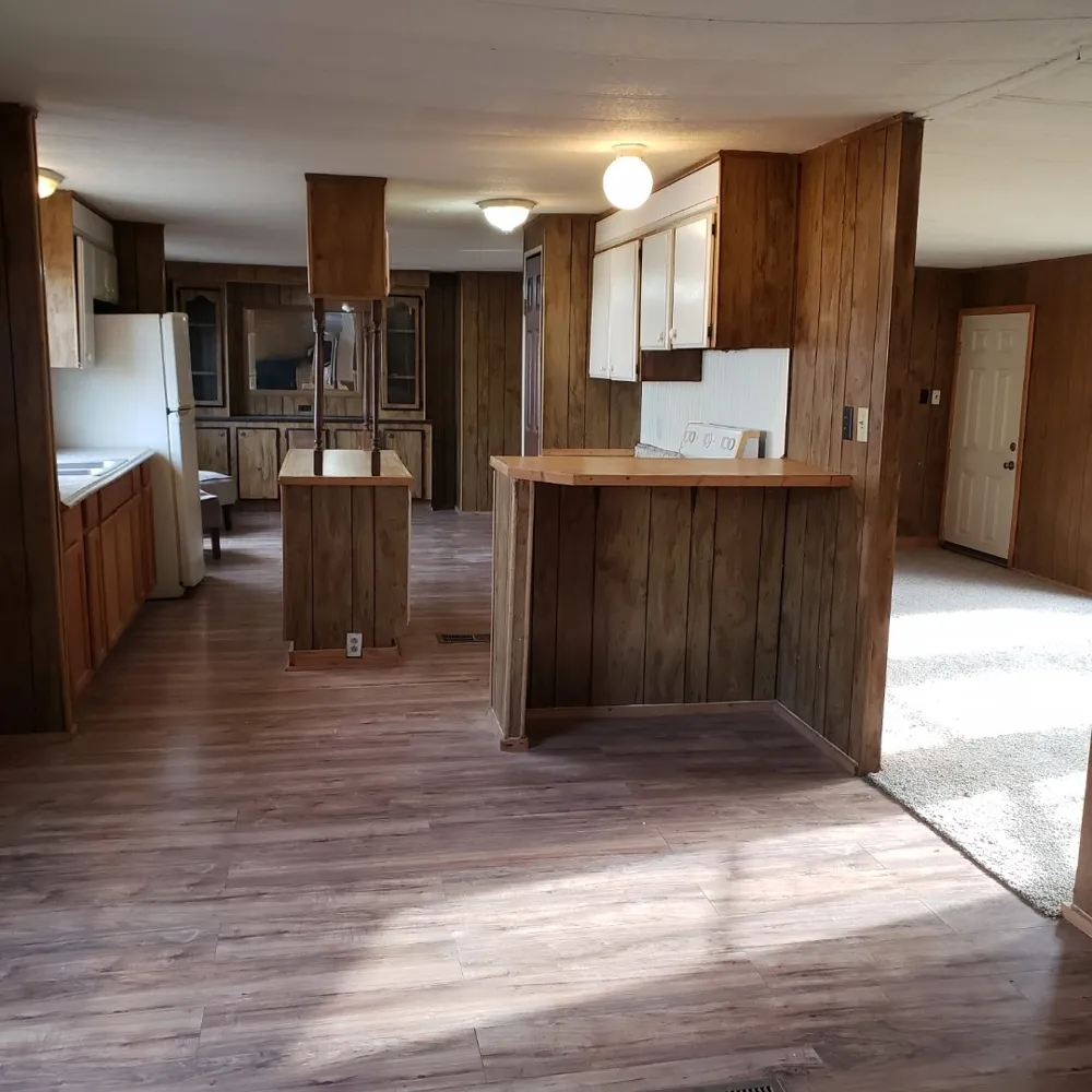 301 S Johnson Avenue Thorndale, TX 76577