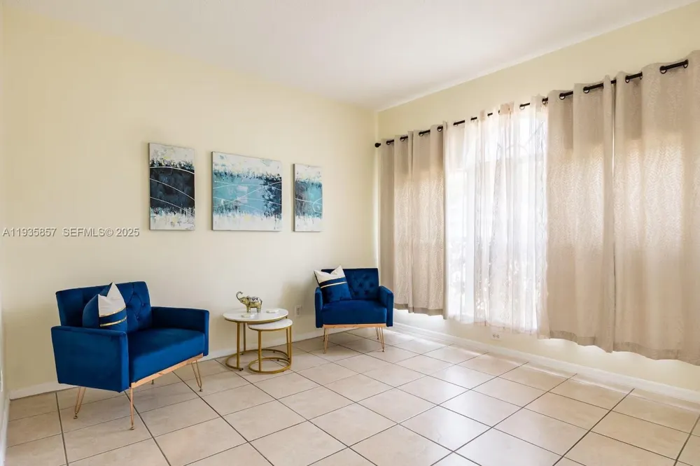 2139 Mallard Creek Cir #0 Kissimmee, FL 34743