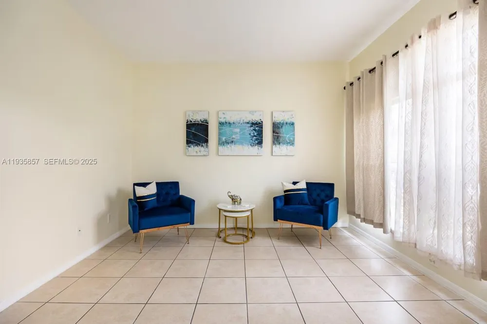 2139 Mallard Creek Cir #0 Kissimmee, FL 34743