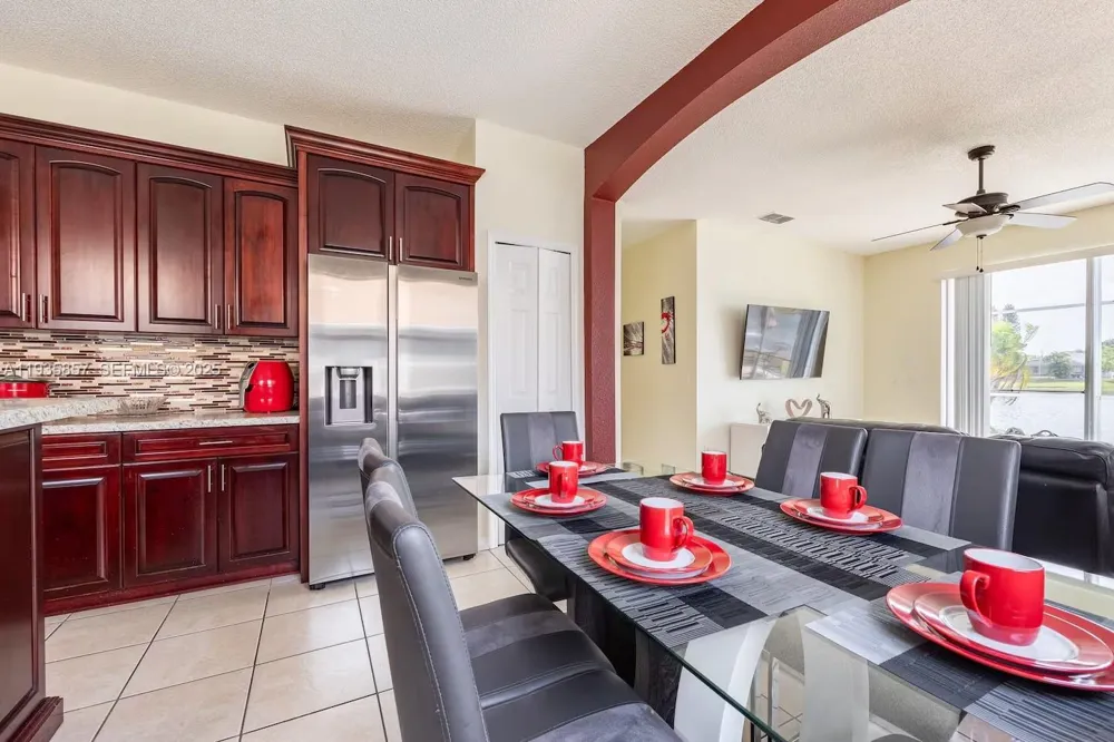 2139 Mallard Creek Cir #0 Kissimmee, FL 34743