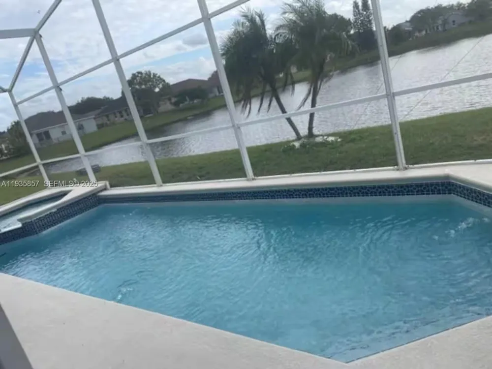 2139 Mallard Creek Cir #0 Kissimmee, FL 34743
