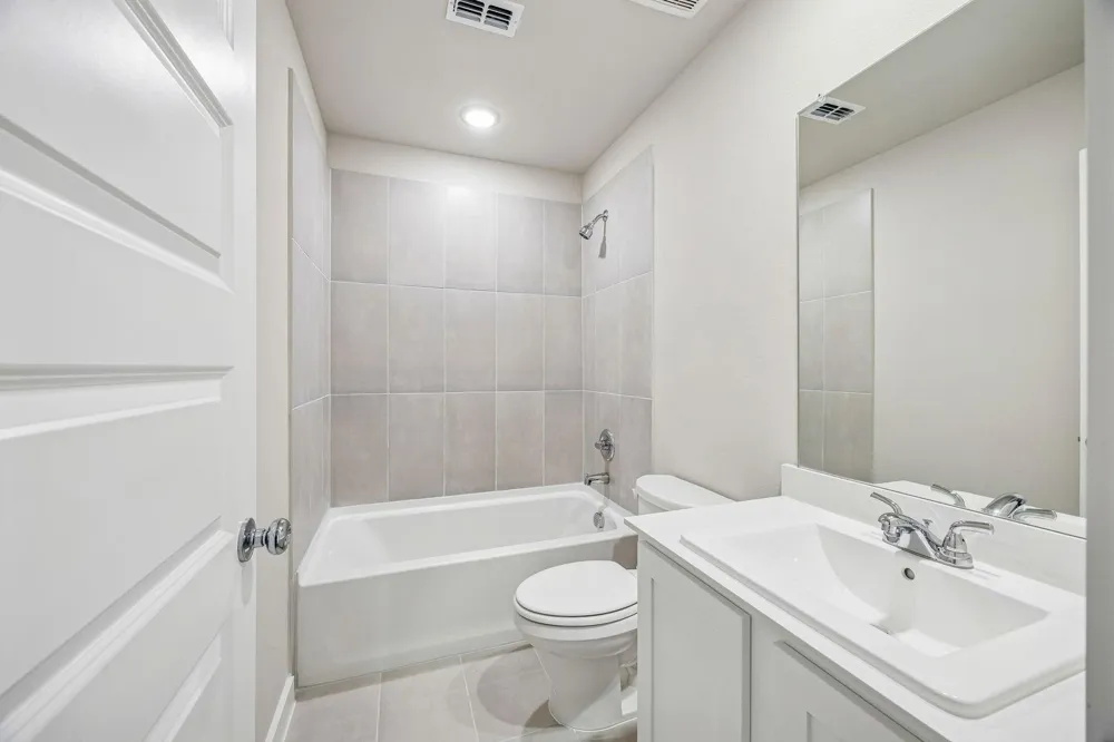 1128 Pine Rivage Drive Huffman, TX 77336