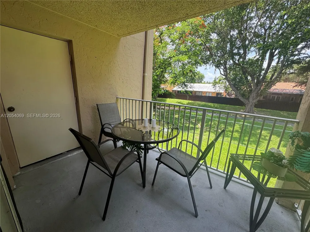 10610 SW 158th Ct #206 Miami, FL 33196