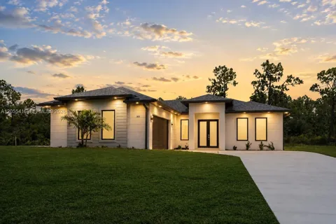 8418 Sun N lakes Blvd