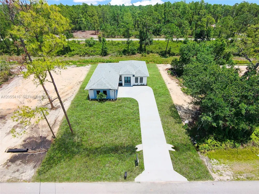 8418 Sun N lakes Blvd Sebring, FL 33872