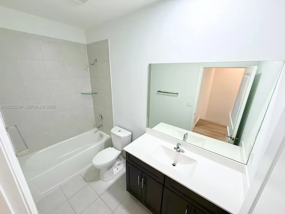 9965 SW 228th Ter Miami, FL 33190