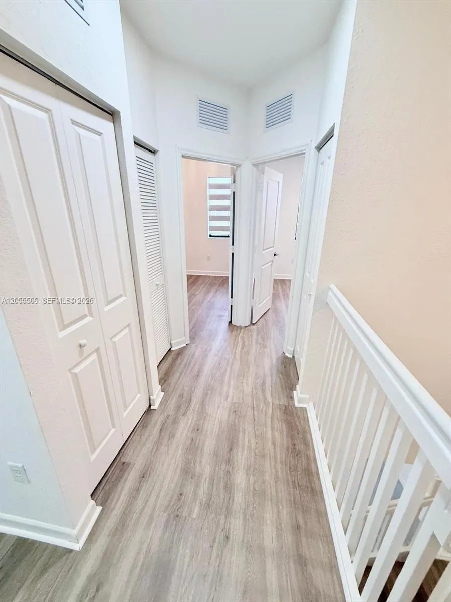 9965 SW 228th Ter Miami, FL 33190