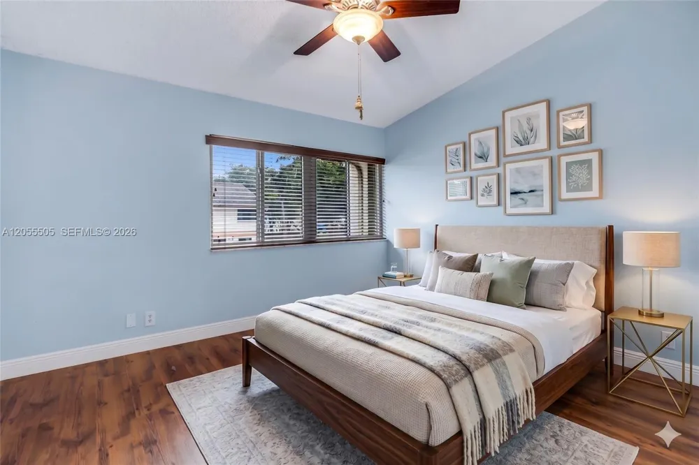 7050 SW 42nd Ct Davie, FL 33314