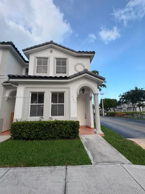 5420 NW 107th Ave #301