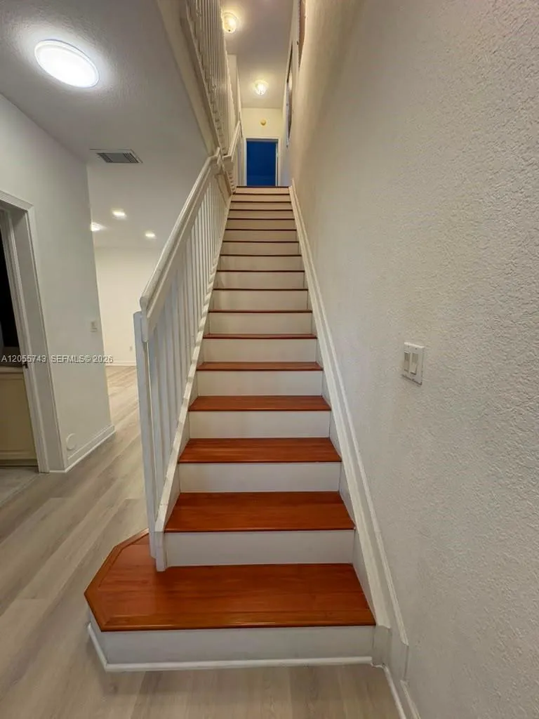 5420 NW 107th Ave #301 Doral, FL 33178