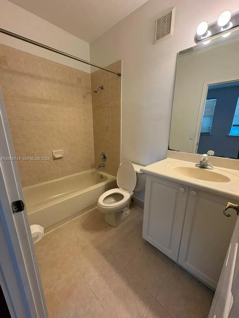 5420 NW 107th Ave #301 Doral, FL 33178