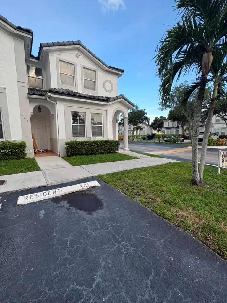 5420 NW 107th Ave #301 Doral, FL 33178