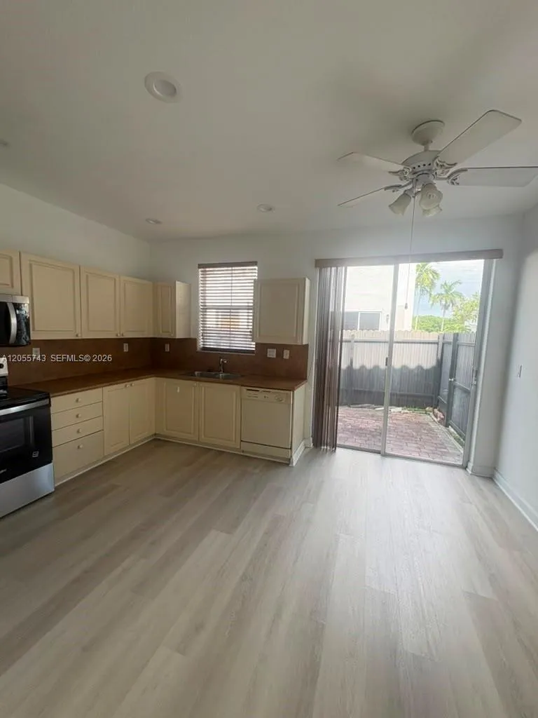 5420 NW 107th Ave #301 Doral, FL 33178