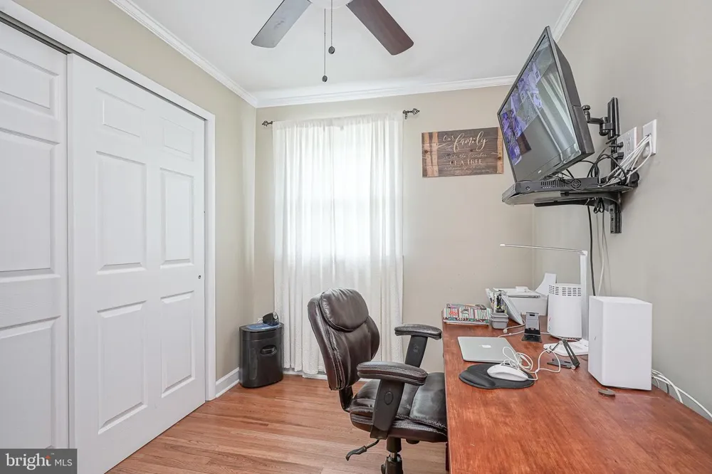1024 OXMEAD Eastampton, NJ 08060