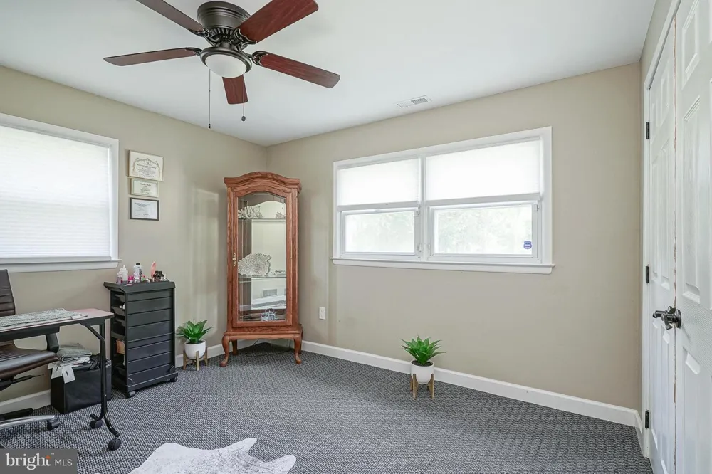 1024 OXMEAD Eastampton, NJ 08060