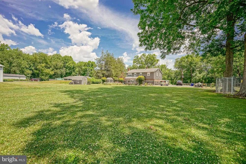 1024 OXMEAD Eastampton, NJ 08060