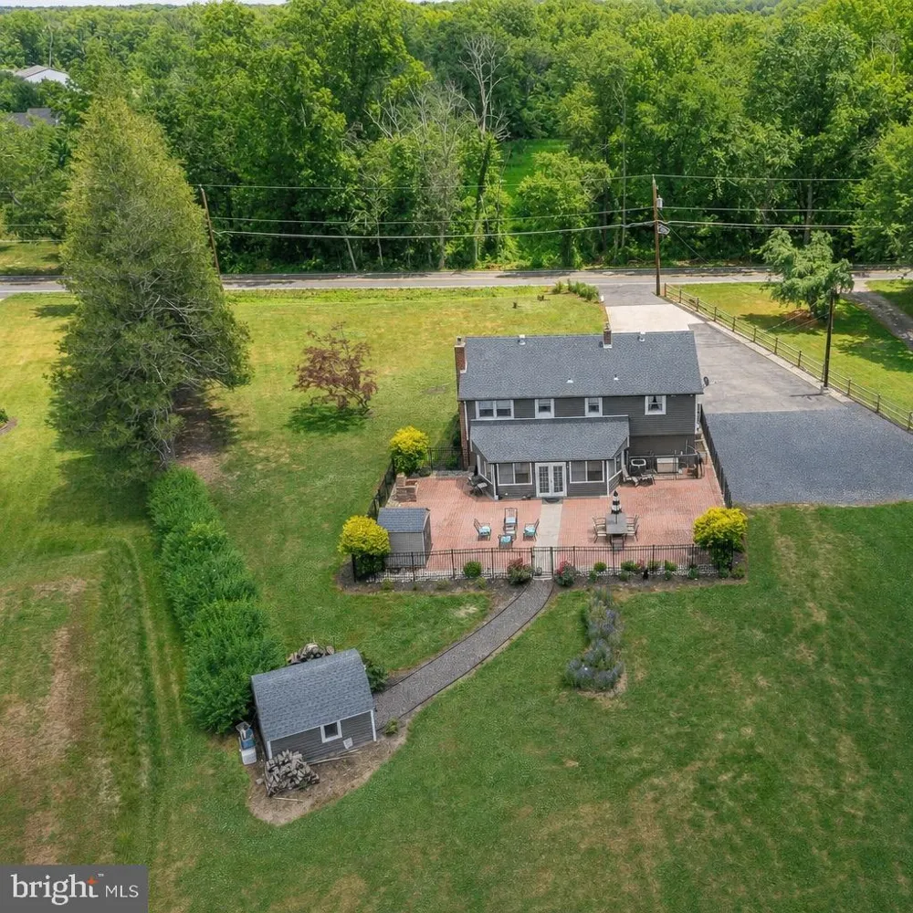 1024 OXMEAD Eastampton, NJ 08060