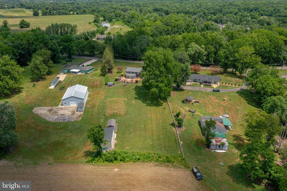 1024 OXMEAD Eastampton, NJ 08060