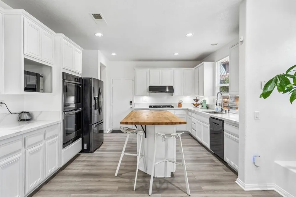 45608 Corte Royal Temecula, CA 92592