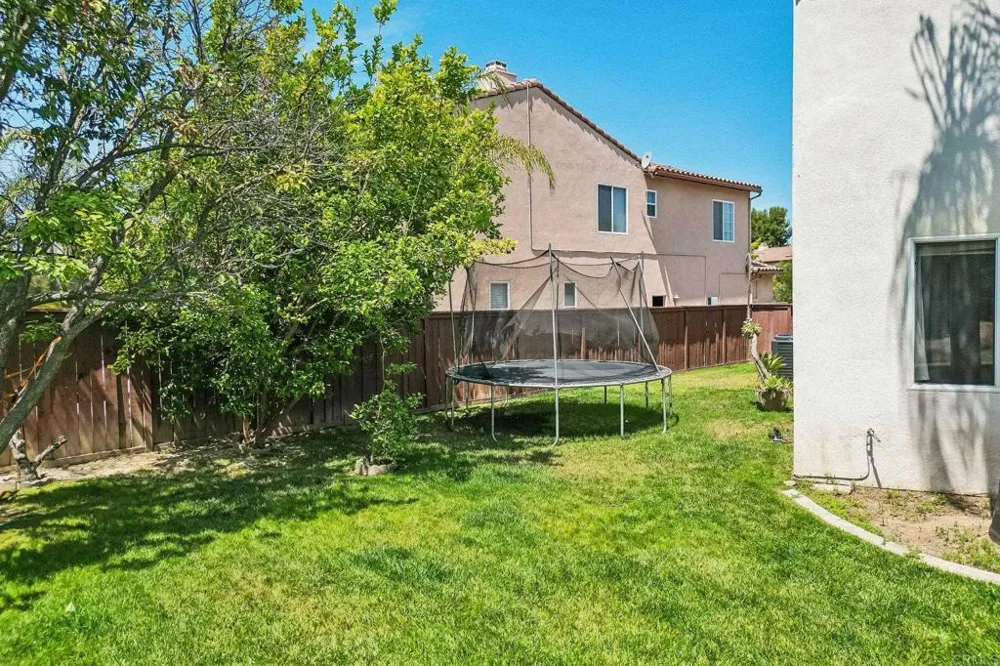 45608 Corte Royal Temecula, CA 92592