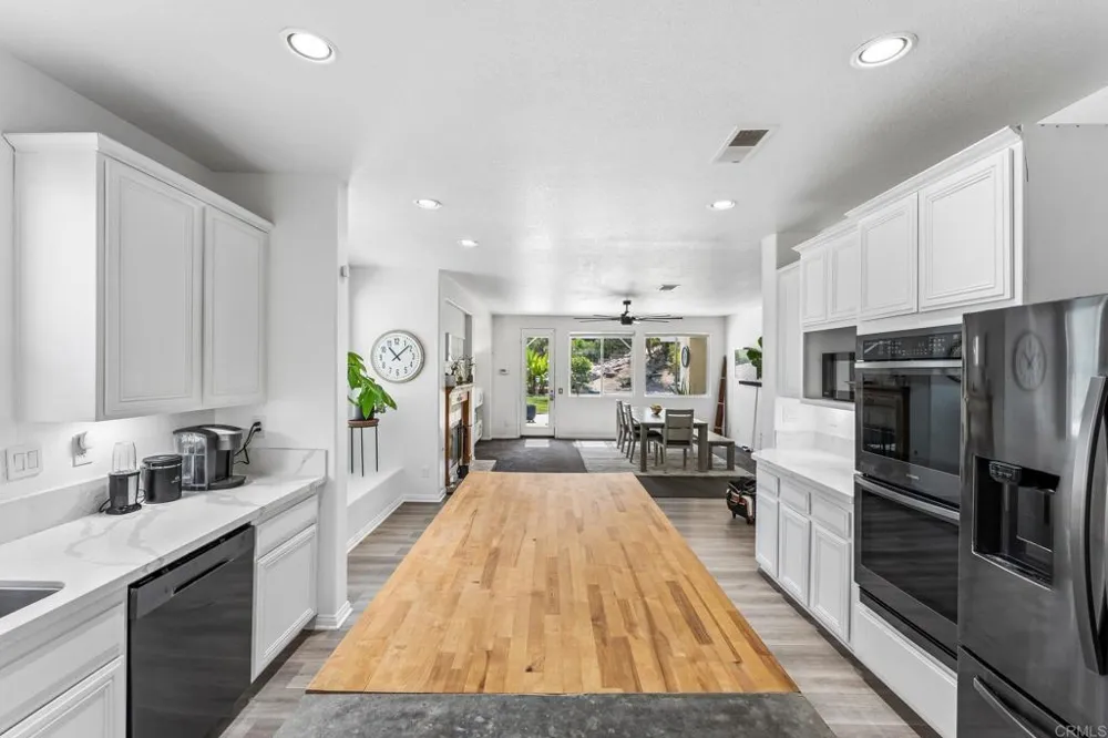 45608 Corte Royal Temecula, CA 92592