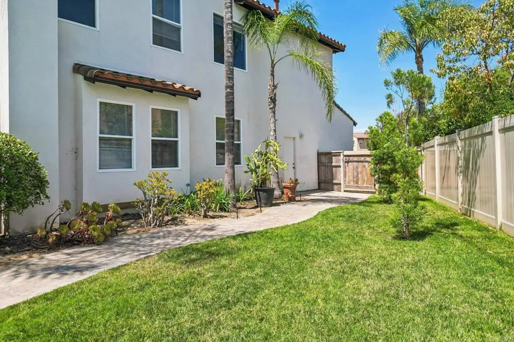 45608 Corte Royal Temecula, CA 92592