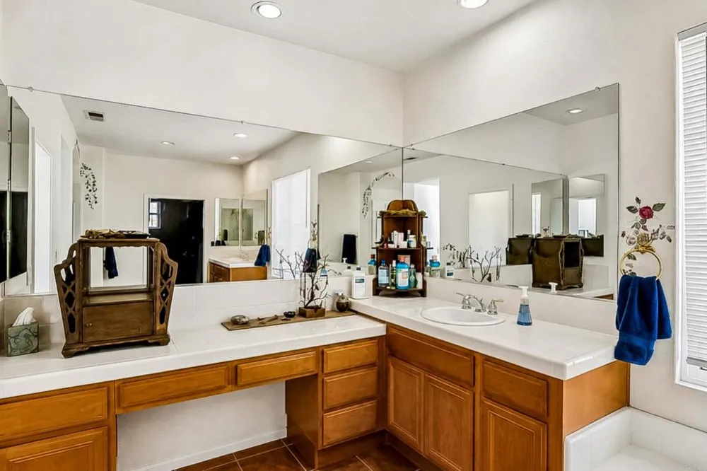 45608 Corte Royal Temecula, CA 92592