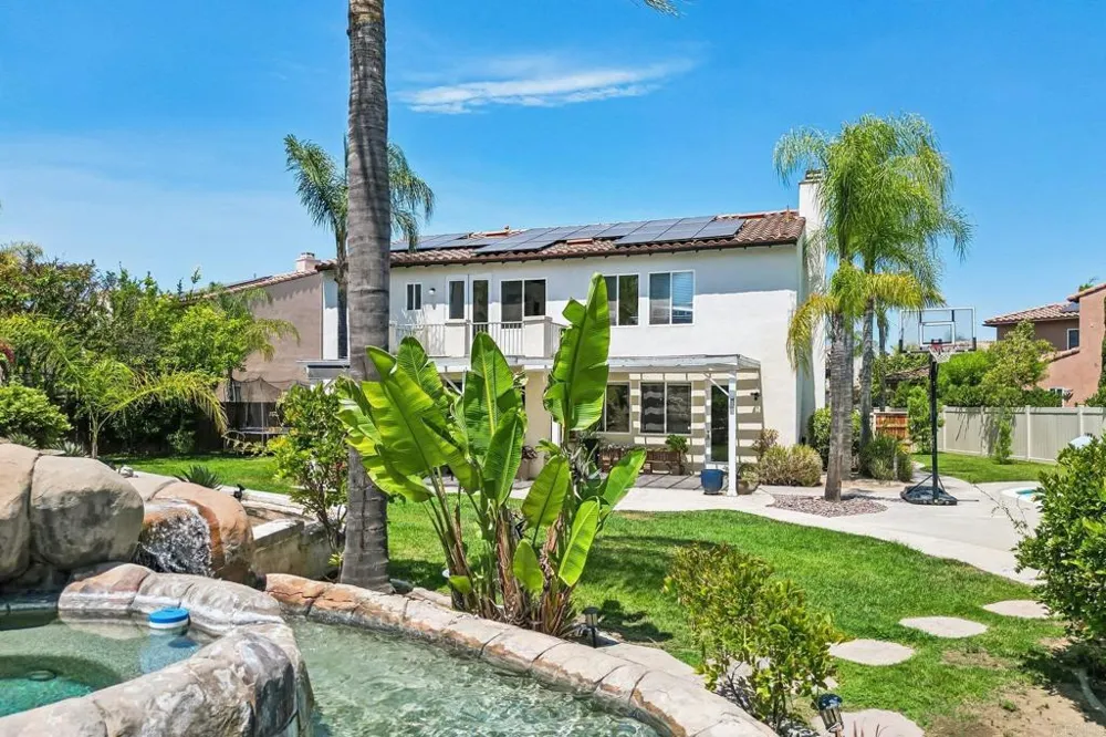 45608 Corte Royal Temecula, CA 92592