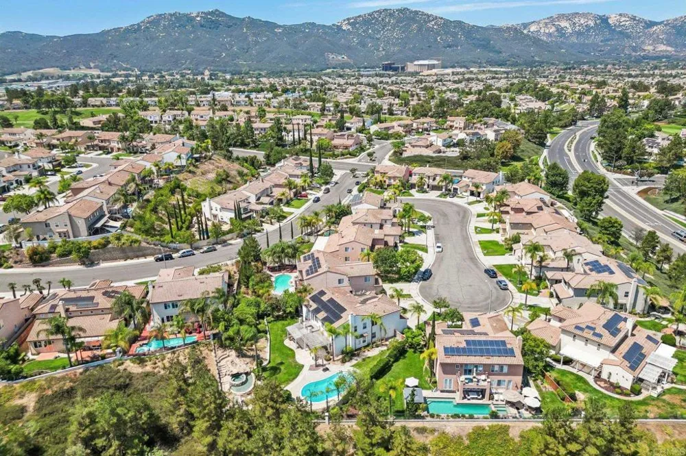 45608 Corte Royal Temecula, CA 92592
